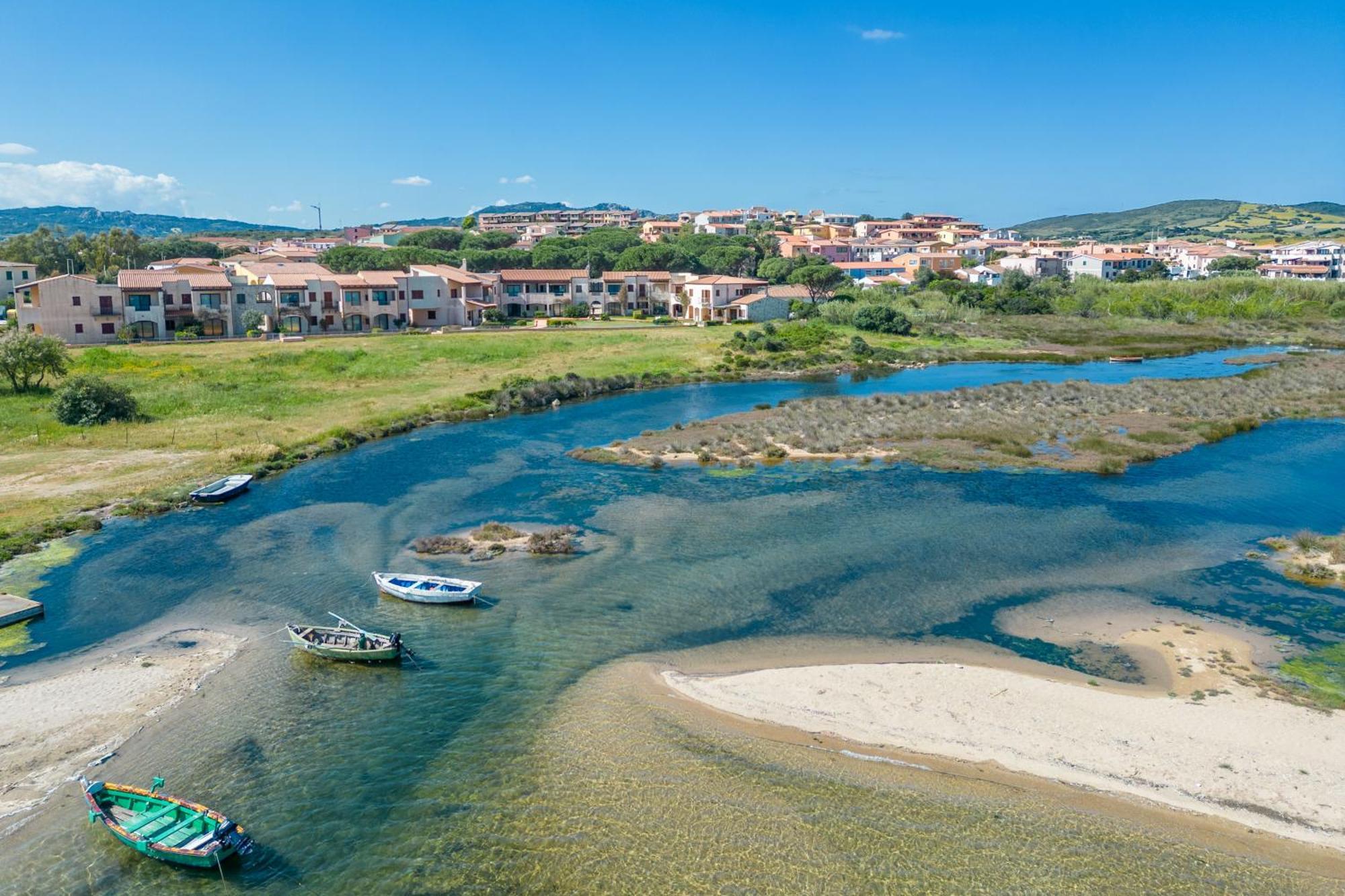 I Mirti Di Porto Pozzo Apartment Santa Teresa Gallura Luaran gambar